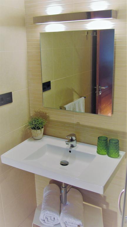 Espacio Poniente Apartment *